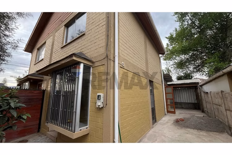 Encantadora casa en buin: modernidad y comodidad - Imagen 17