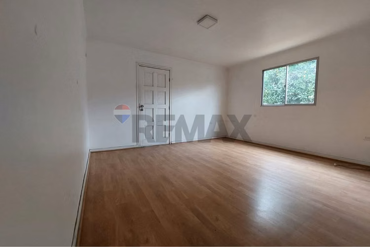 Venta casa 4 dormitorios 3 baños las condes - Imagen 5