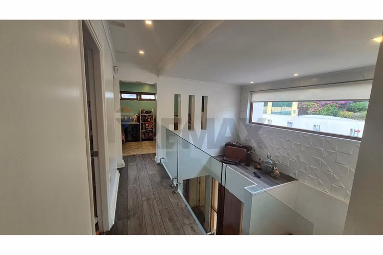 Moderna casa familiar 5d/4b/expectacular quincho - Imagen 8