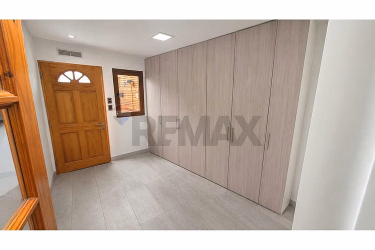 Moderna casa familiar 5d/4b/expectacular quincho - Imagen 26