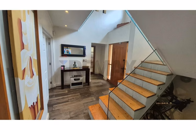 Moderna casa familiar 5d/4b/expectacular quincho - Imagen 21