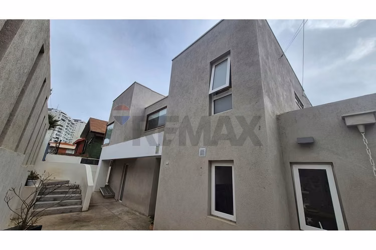 Moderna casa familiar 5d/4b/expectacular quincho - Imagen 30