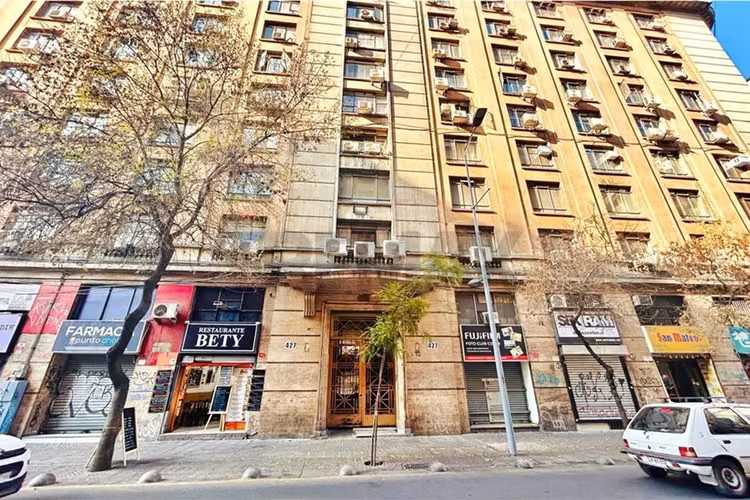 4 oficinas en 1  en el centro de santiago - Imagen 1