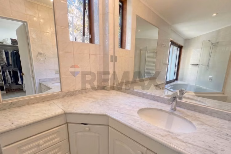 Oportunidad! maravillosa casa y vista,  el arrayán - Imagen 18