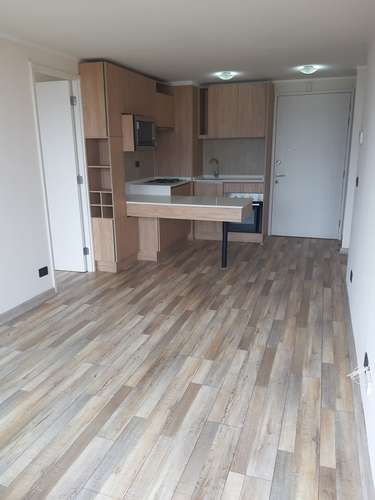 ARRIENDO JUAN DE PINEDA / W MARTINEZ 2D 2B ESTAC Y BODEGA