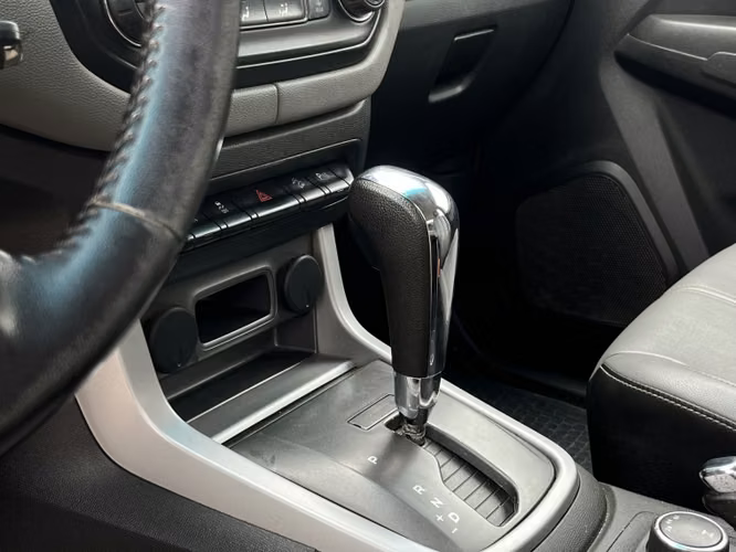 Chevrolet Colorado Ltz 4wd 2.8 At 2023 - Imagen 13