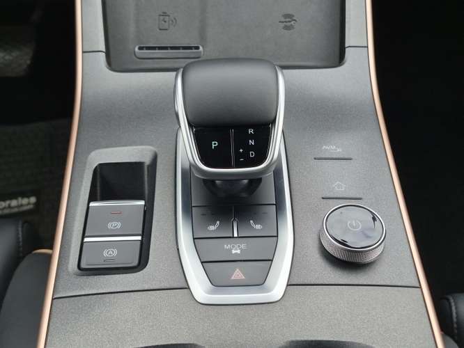 Omoda C5 Luxury 1.5t Cvt 2025