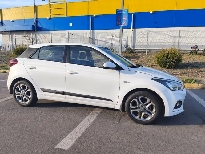 Hyundai i20 automático full 1.4 - Imagen 2