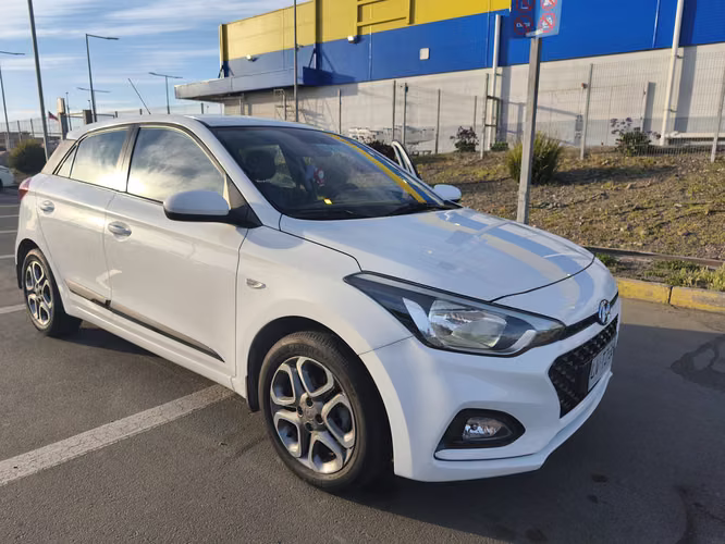 Hyundai i20 automático full 1.4 - Imagen 7