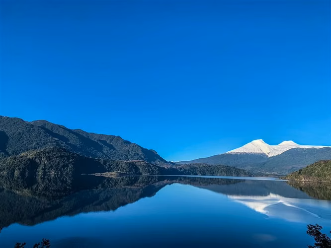 Parcelas a 1 minuto del Lago Riñihue, urbanizadas