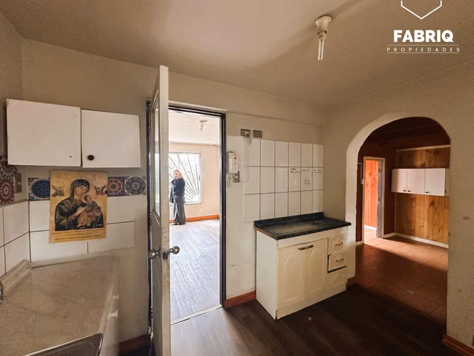 GRAN CASA DE USO MIXTO HABITACIONAL Y COMERCIAL - Imagen 4