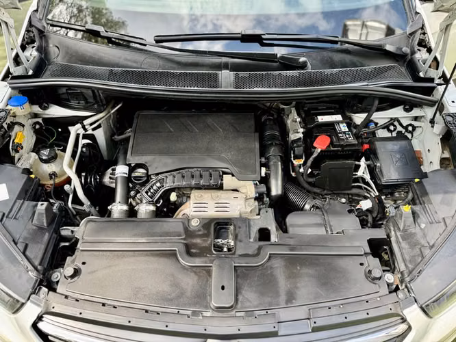 OPEL GRANDLAND X DYNAMIC 1.2 MT - 2021 | 4871 - Imagen 10