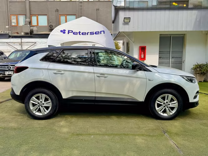 OPEL GRANDLAND X DYNAMIC 1.2 MT - 2021 | 4871 - Imagen 8