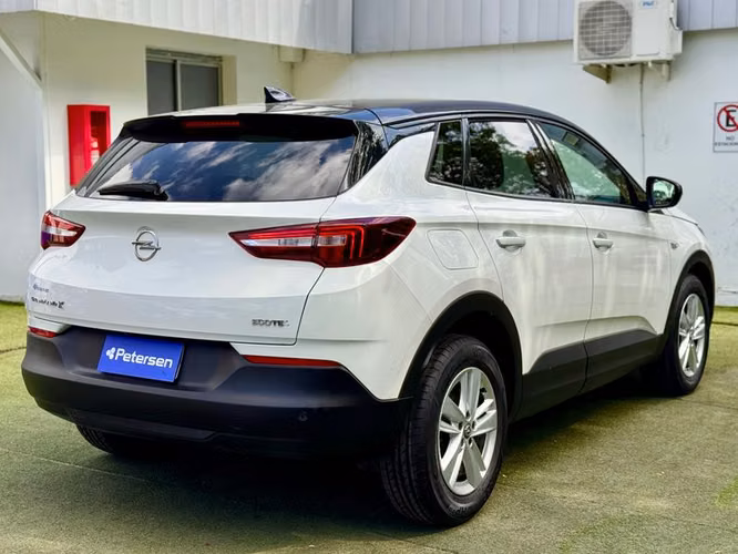 OPEL GRANDLAND X DYNAMIC 1.2 MT - 2021 | 4871 - Imagen 7