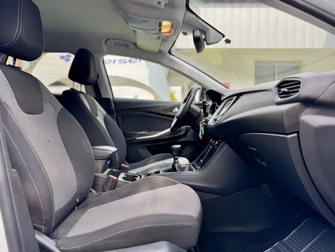OPEL GRANDLAND X DYNAMIC 1.2 MT - 2021 | 4871 - Imagen 19