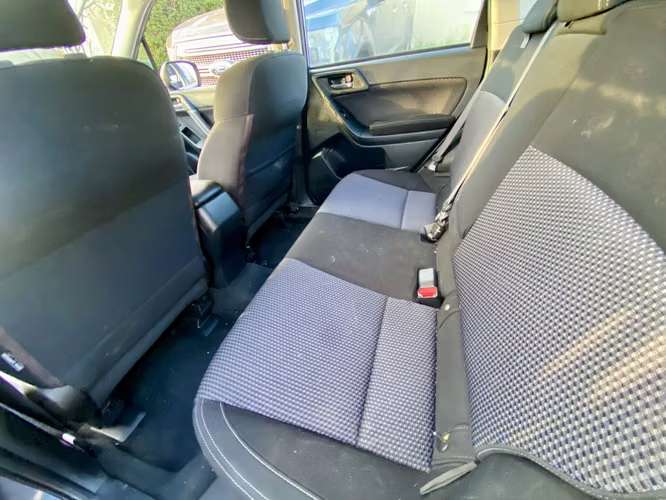 Subaru Forester 2.0 4WD, año 2017, 108.000 km. - Imagen 8