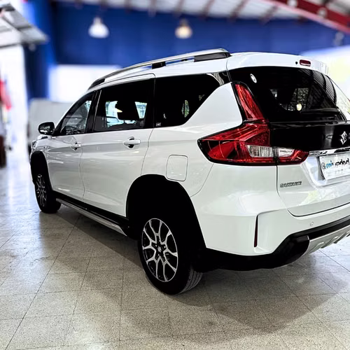 Suzuki XL7 1.5 GL 4X2 MT 5P (2022) - Imagen 9
