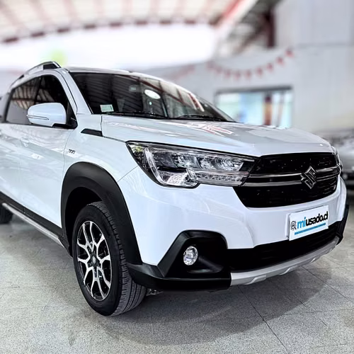 Suzuki XL7 1.5 GL 4X2 MT 5P (2022) - Imagen 3