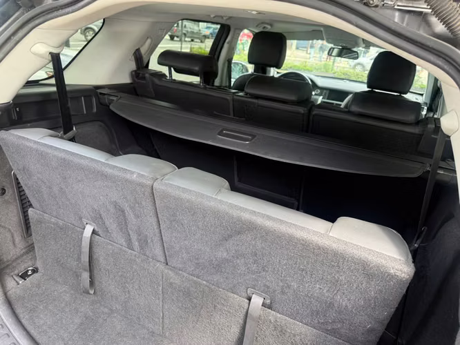 Land Rover Discovery Sport 2.0 SE 4X4 AT 5P. (2016) - Imagen 8