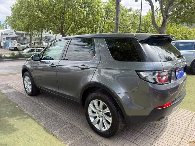 Land Rover Discovery Sport 2.0 SE 4X4 AT 5P. (2016) - Imagen 5