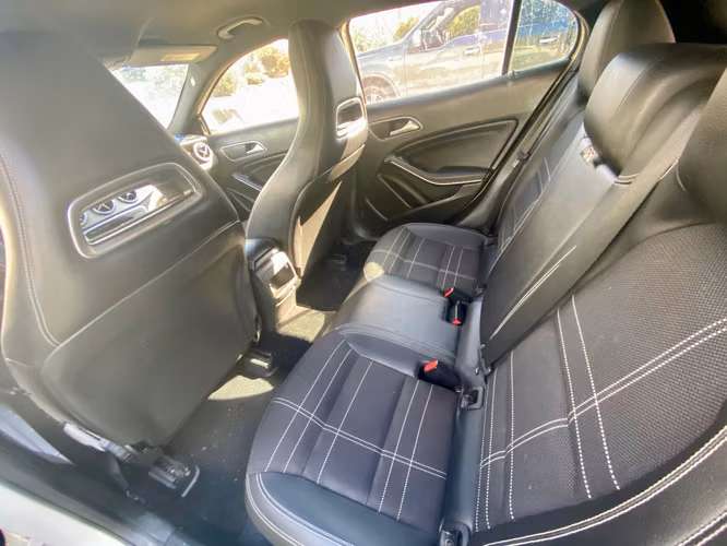 Mercedes Benz GLA 200, año 2015. - Imagen 8