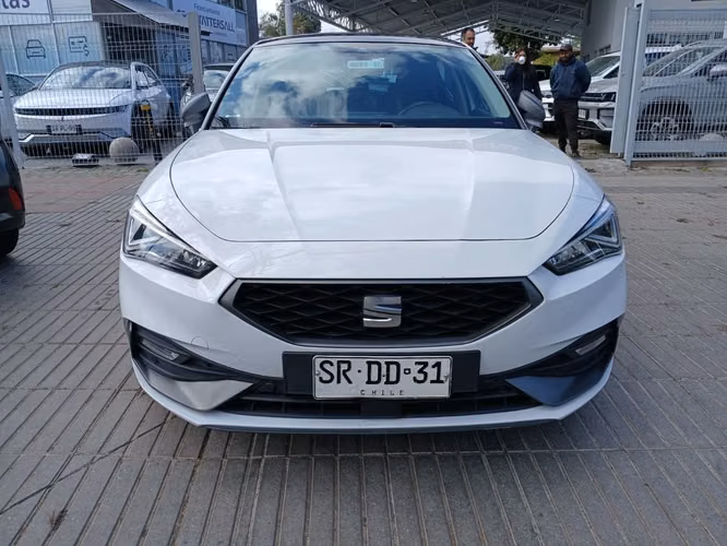SEAT LEON 2023