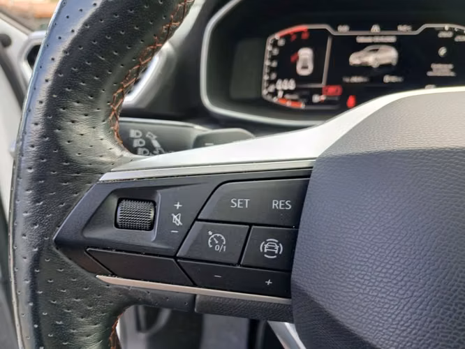 SEAT LEON 2023
