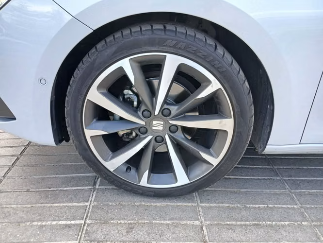 SEAT LEON 2023