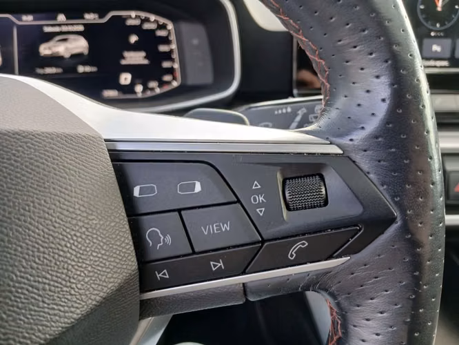 SEAT LEON 2023