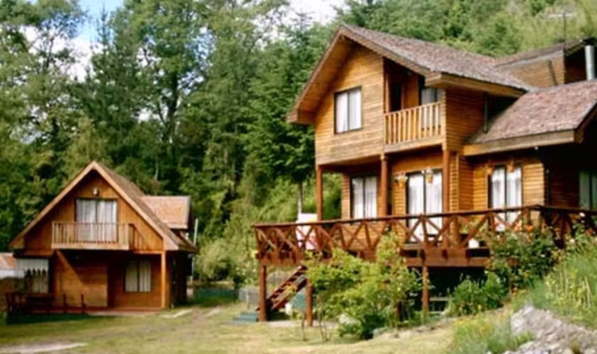 VENTA DE PARCELA CON CASAS CAMINO A PUCON - Imagen 18