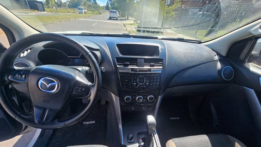 Mazda BT50 2018 Automatica 4x4 - Imagen 9