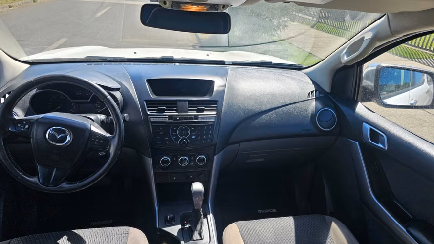 Mazda BT50 2018 Automatica 4x4 - Imagen 3