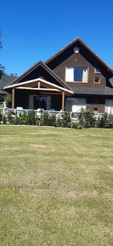 VENTA DE PARCELA CON CASA - Imagen 2