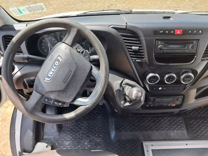 Minibus Iveco NEW DAILY 50C17HB Año 2017 - Imagen 7