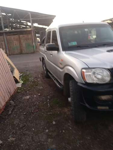 Vendo camioneta Mahindra 4*4 en muy buen estado