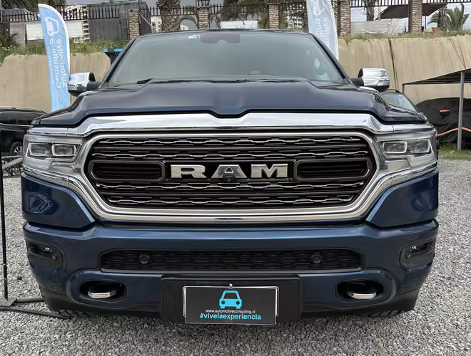 RAM 1500 NEW LIMITED 4X4 HEMI 5.7 UNICO DUEÑO 2021 - Imagen 2
