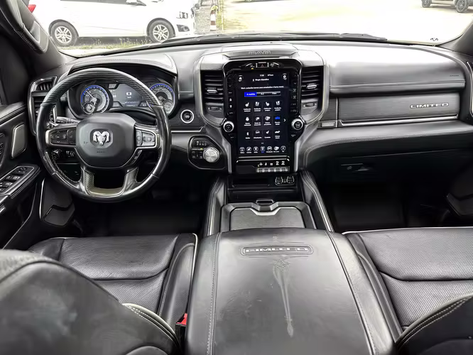 RAM 1500 NEW LIMITED 4X4 HEMI 5.7 UNICO DUEÑO 2021 - Imagen 12