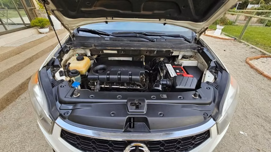 Se vende auto Ssangyong korando año 2016 - Imagen 3