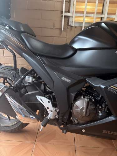 VENTA SUZUKI GIXXER 250 SF - Imagen 4