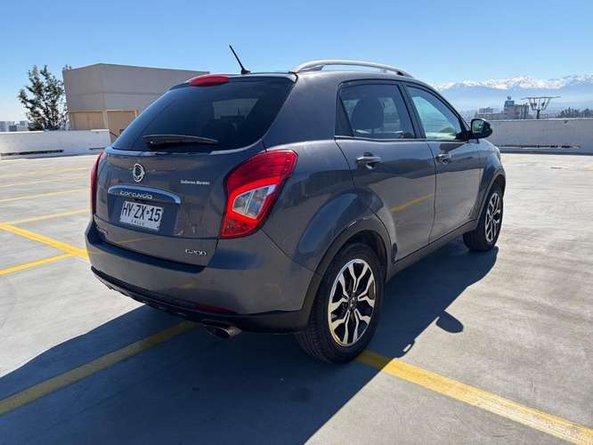 SsangYong Korando 2016 único dueño