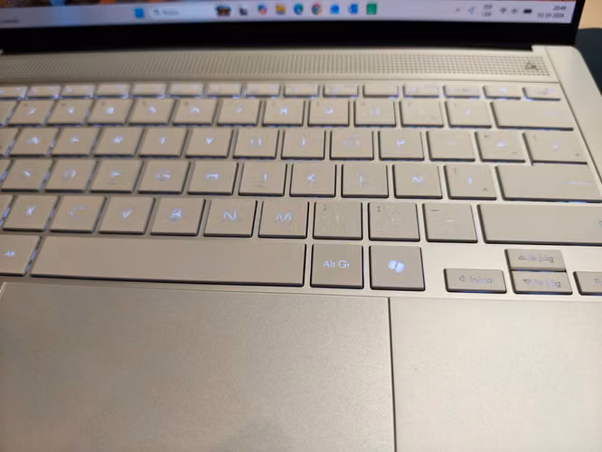 Notebook Zenbook S 14 OLED UX5406 Intel Core Ultra 7 - Imagen 2