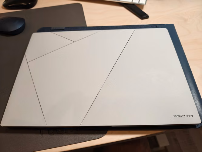 Notebook Zenbook S 14 OLED UX5406 Intel Core Ultra 7 - Imagen 5