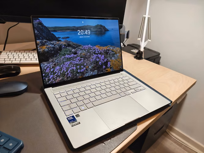 Notebook Zenbook S 14 OLED UX5406 Intel Core Ultra 7 - Imagen 6