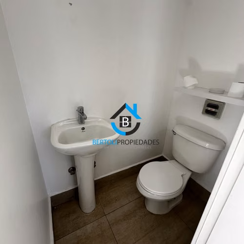 ARRIENDA CASA EN CONDOMINIO BOSQUE REAL V - Imagen 6