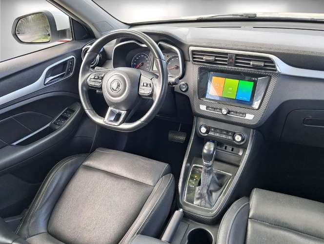MG ZS STD 1.5 AUT 2021