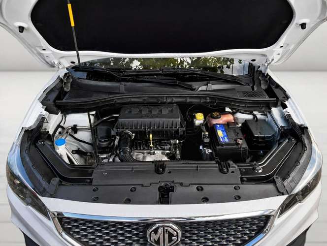 MG ZS STD 1.5 AUT 2021