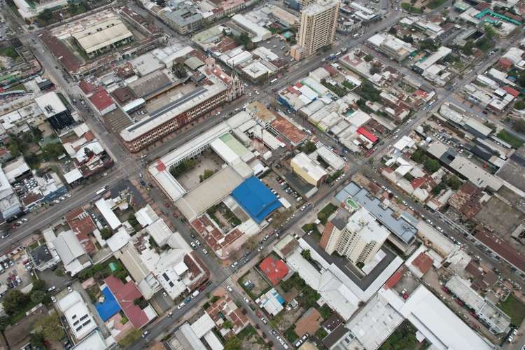 Casa SE VENDE PROPIEDAD EN 3 SUR  4 Y 5 ORIENTE - Imagen 8