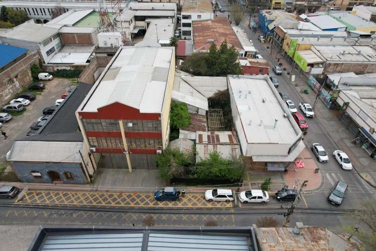 Casa SE VENDE PROPIEDAD EN 3 SUR  4 Y 5 ORIENTE - Imagen 2