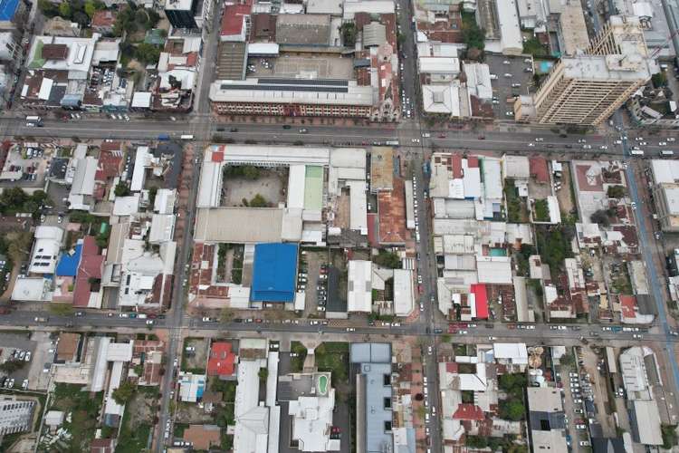 Casa SE VENDE PROPIEDAD EN 3 SUR  4 Y 5 ORIENTE - Imagen 5