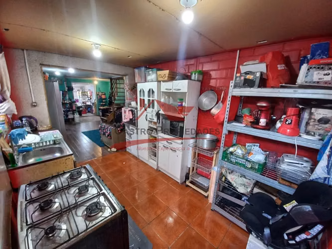 CASA DE DOS PISOS CON 2 DORMITORIOS, 2 BAÑOS - Imagen 12